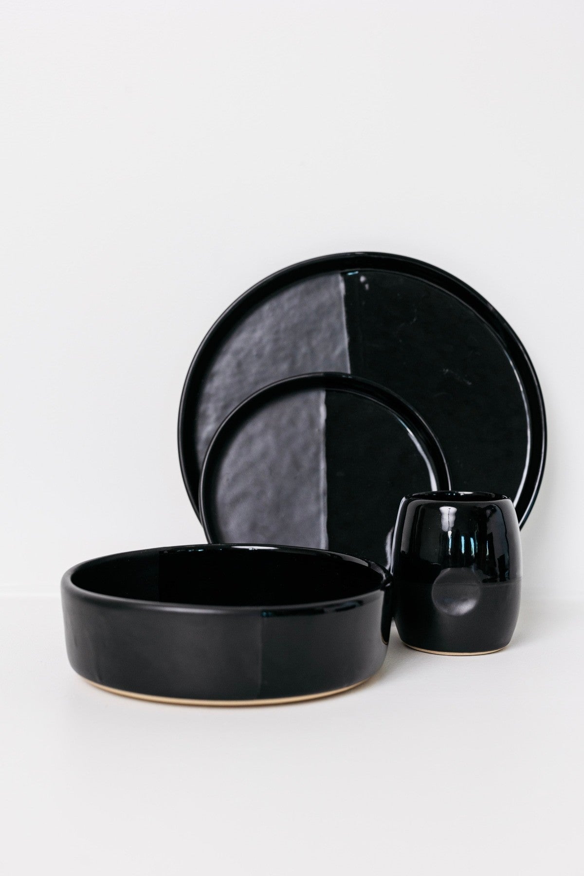 Sable Appetizer Plate - Matte Black/Glossy Black - Set of 6