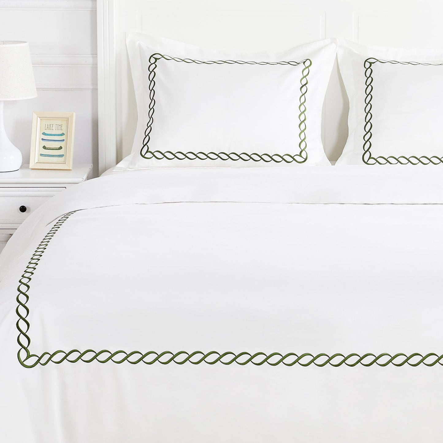 600 Thread Count Rope Embroidered Duvet Set