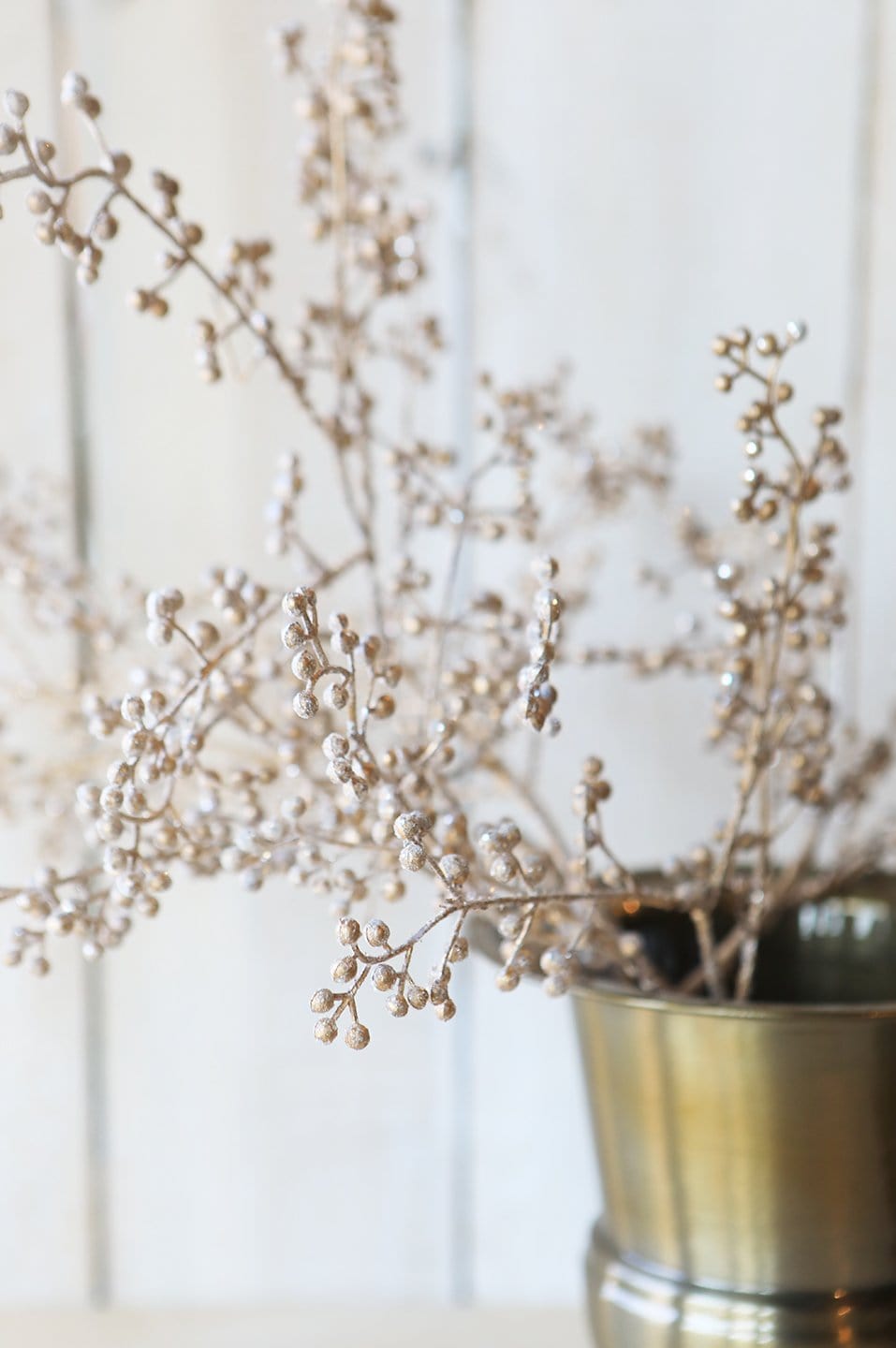 24" Faux Glittered Berry Stem Champagne