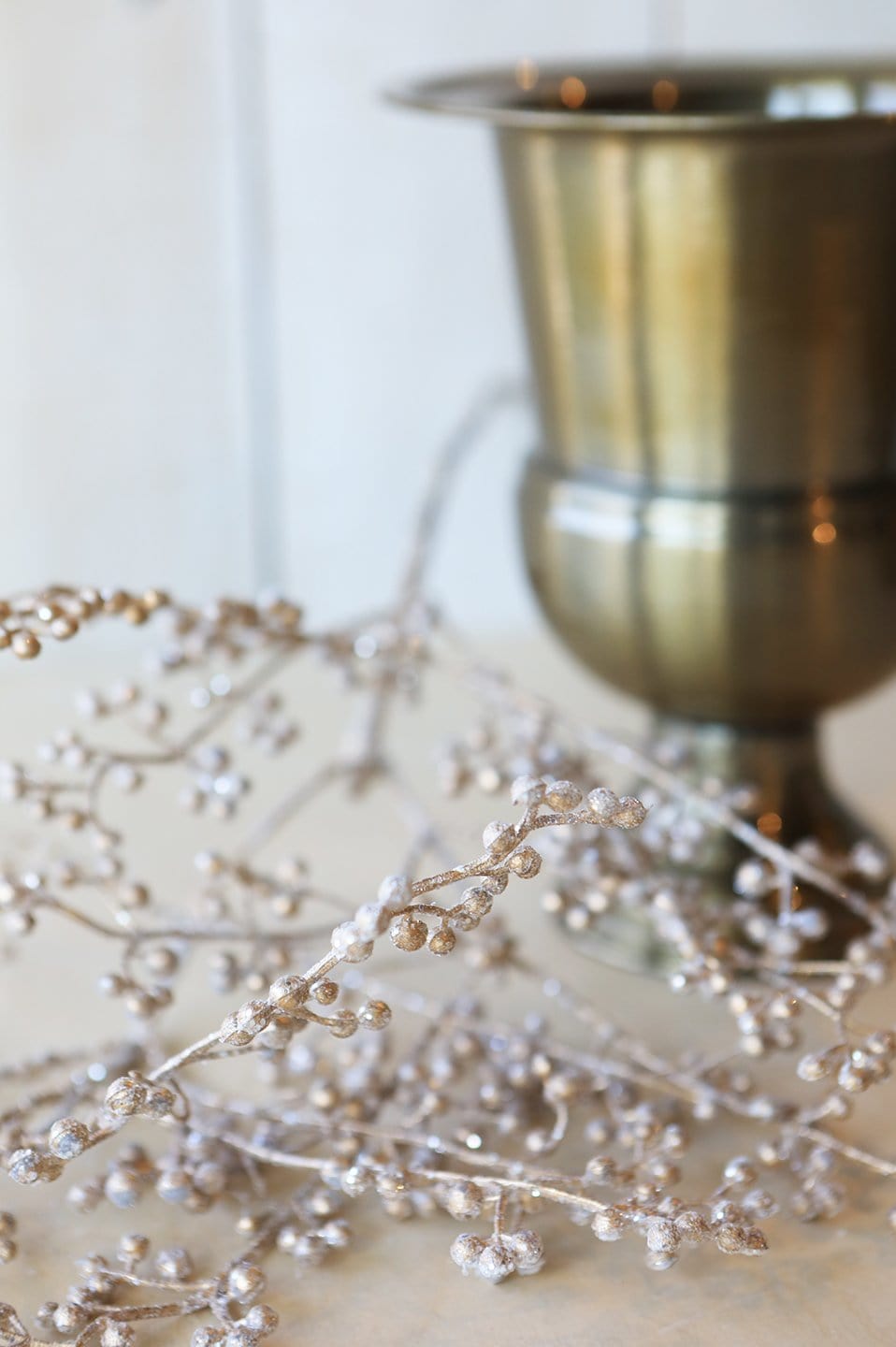 24" Faux Glittered Berry Stem Champagne