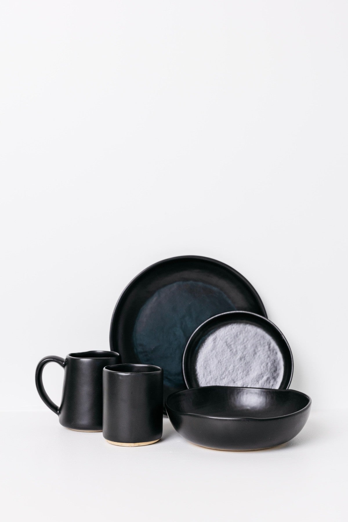 Dusk Dinner Plate - Matte Black - Set of 6