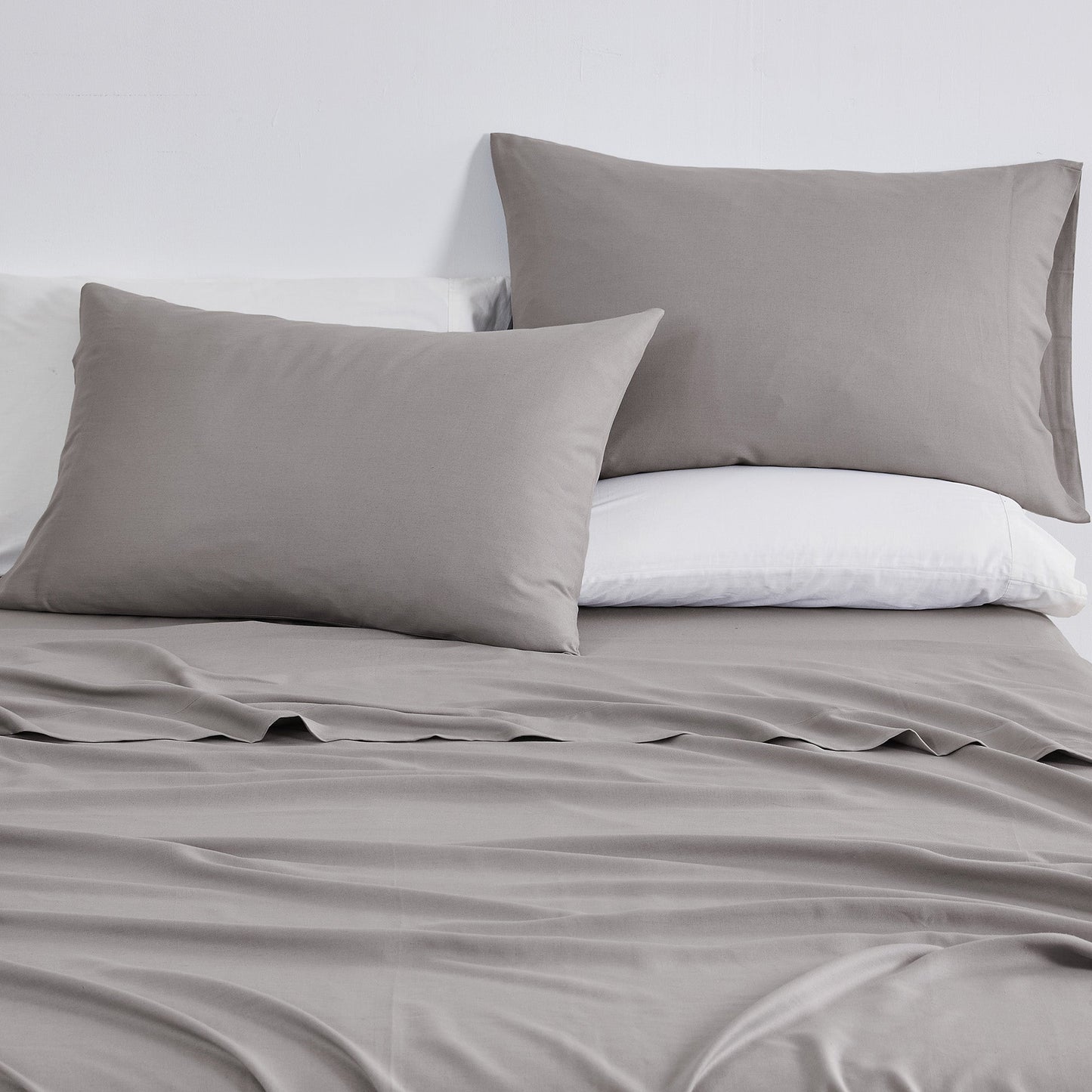 TENCEL™ Lyocell & Linen Blend Sheet Set - Magdalena Collection
